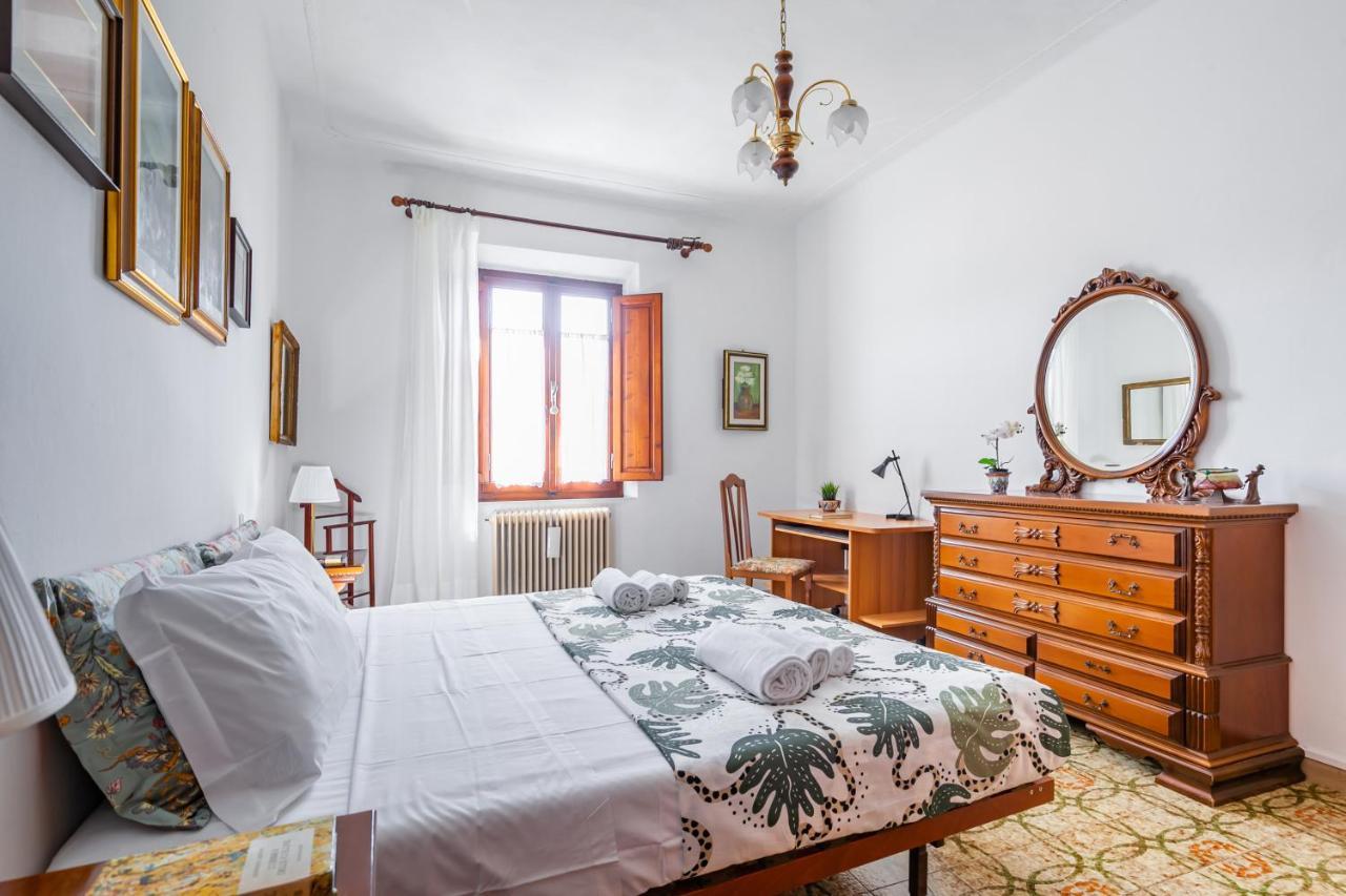 Pisa Airport Comfy Apartment - Private Parking ภายนอก รูปภาพ